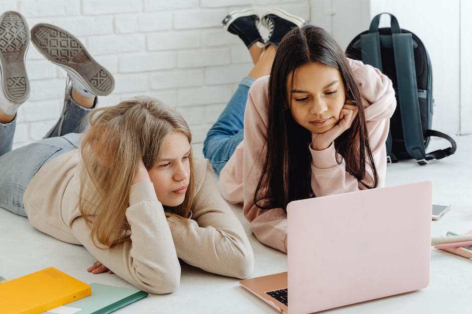 como criar uma rotina de estudos eficiente
